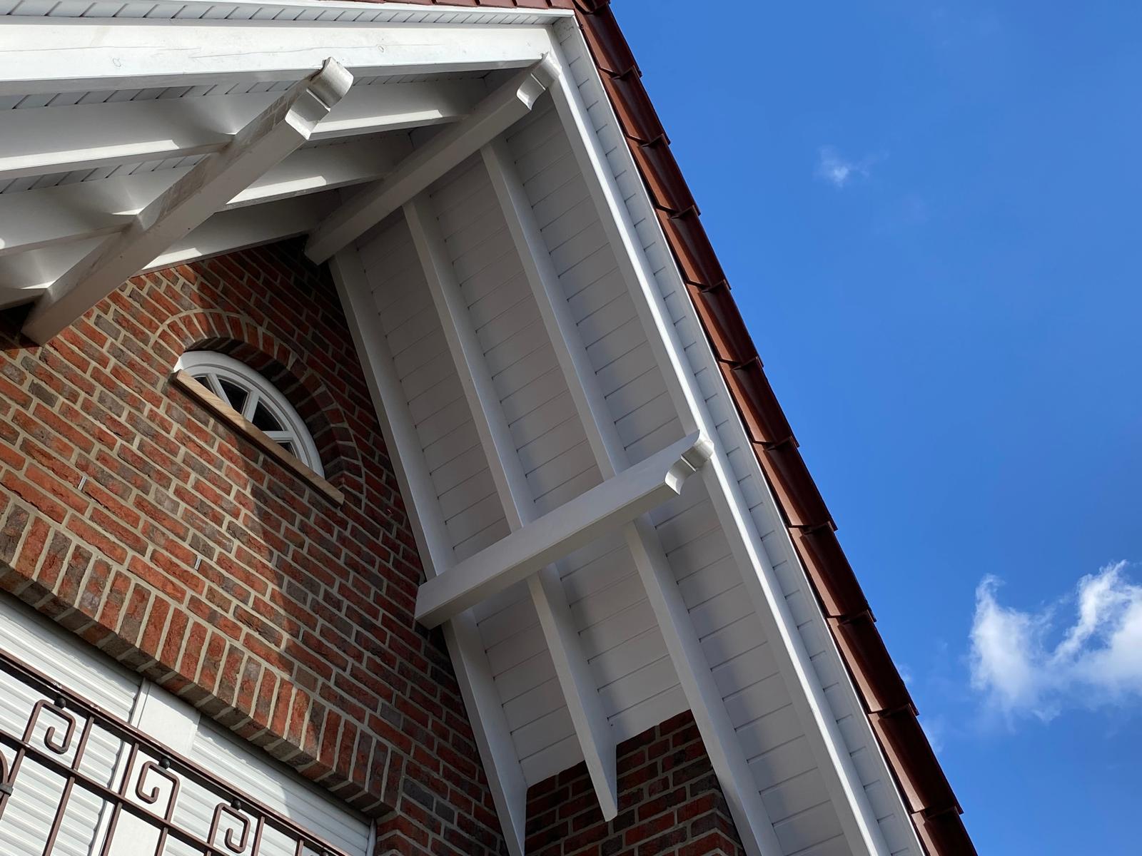 Reinigung von Dach&uuml;berst&auml;nden in Gronau